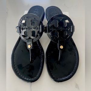 TORY BURCH BLACK PATENT LEATHER MILLER SANDAL SIZE 9.5
